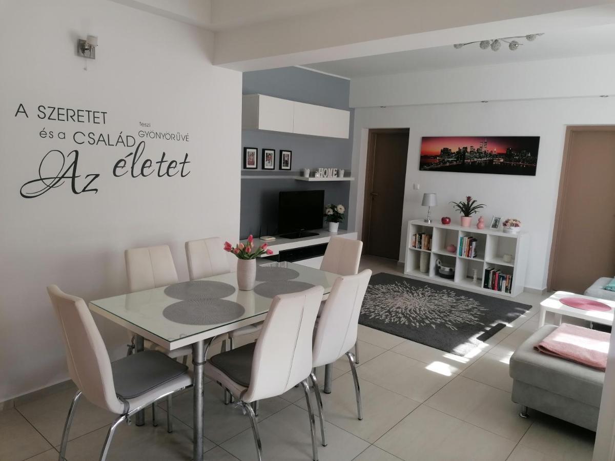 Appartement Angéla Ház à Balatonberény Extérieur photo